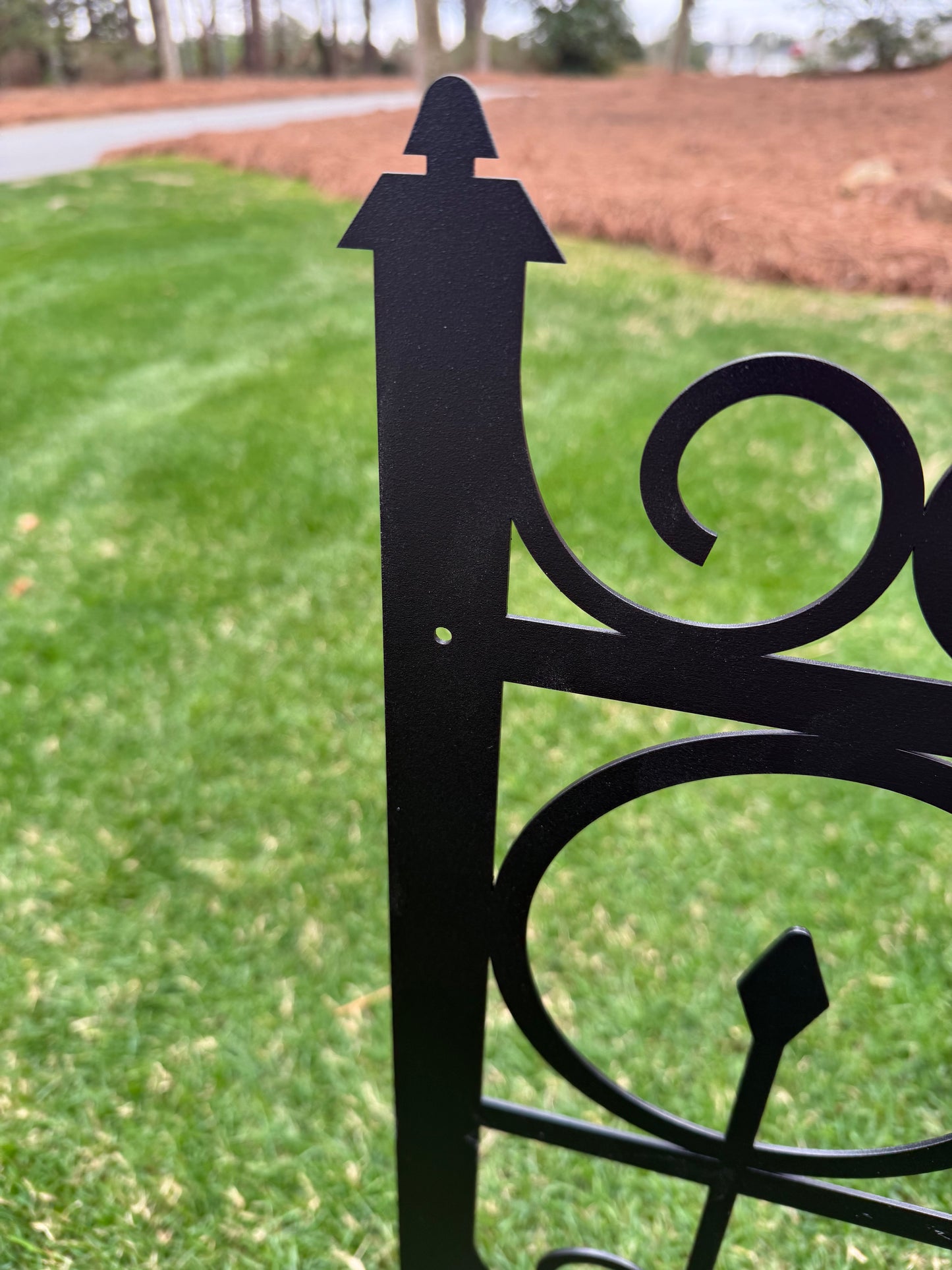 Decorative Metal Garden Edging – Modern Steel Landscape Border