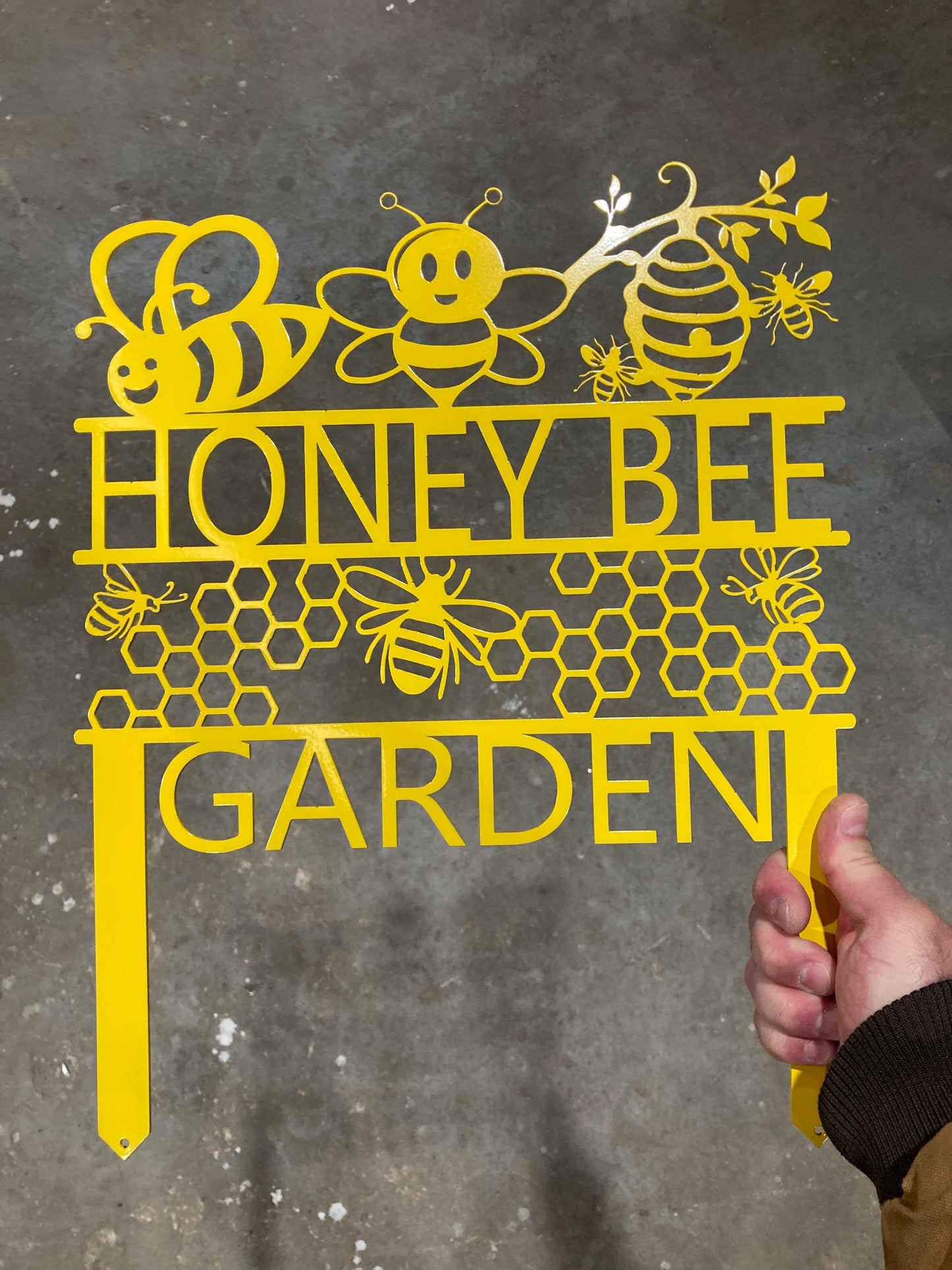 Custom Honey Bee Garden Sign, Personalized Garden Sign, Garden Stake, Honey Bee, Mother’s Day, Metal Garden Sign, Bee Farm, Father's Day