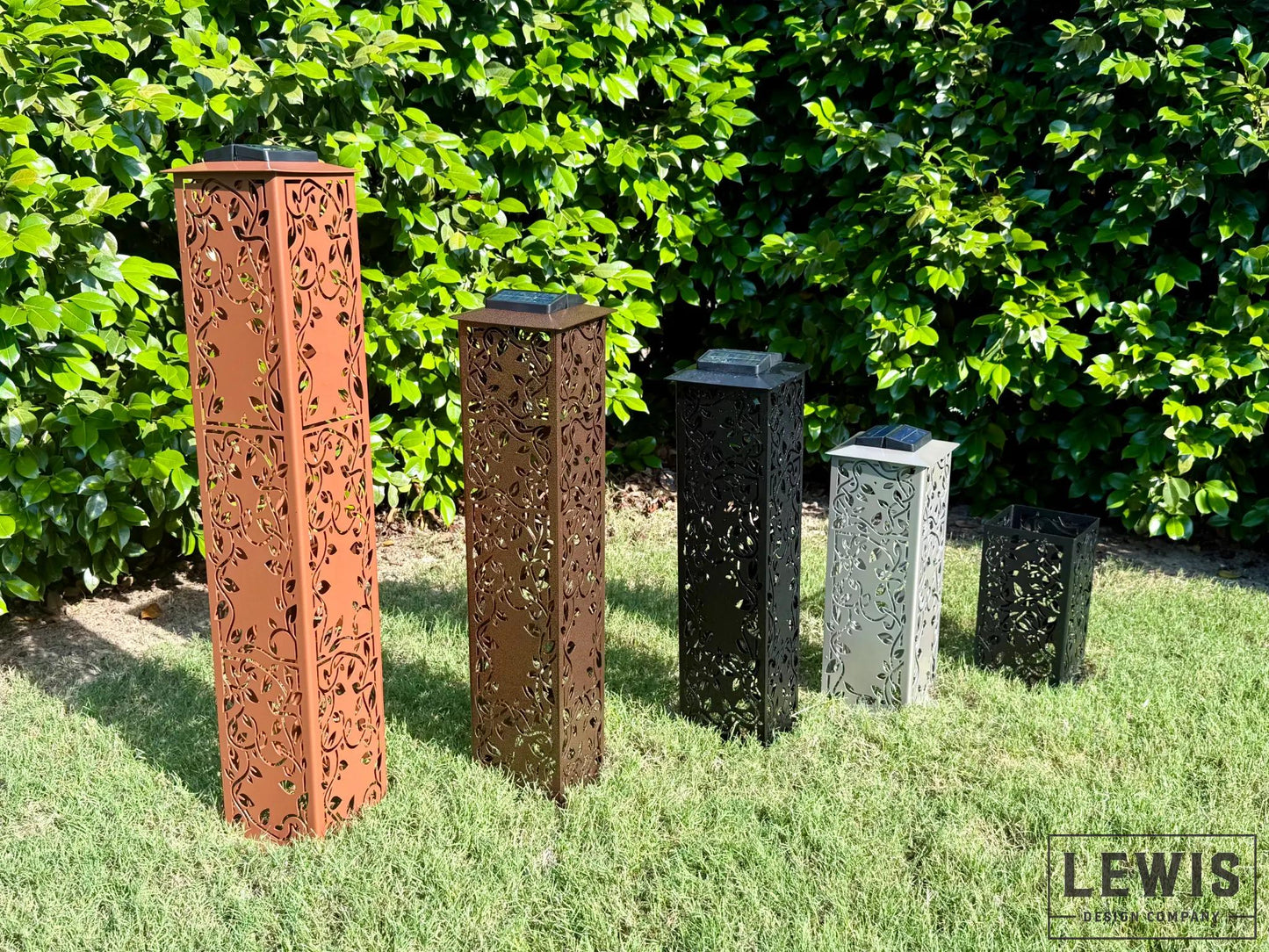 English Ivy Garden Column, Optional Solar Light Cap, Decorative Metal Garden Tower, Outdoor Yard Art, Patio Accent, Modern Garden Decor